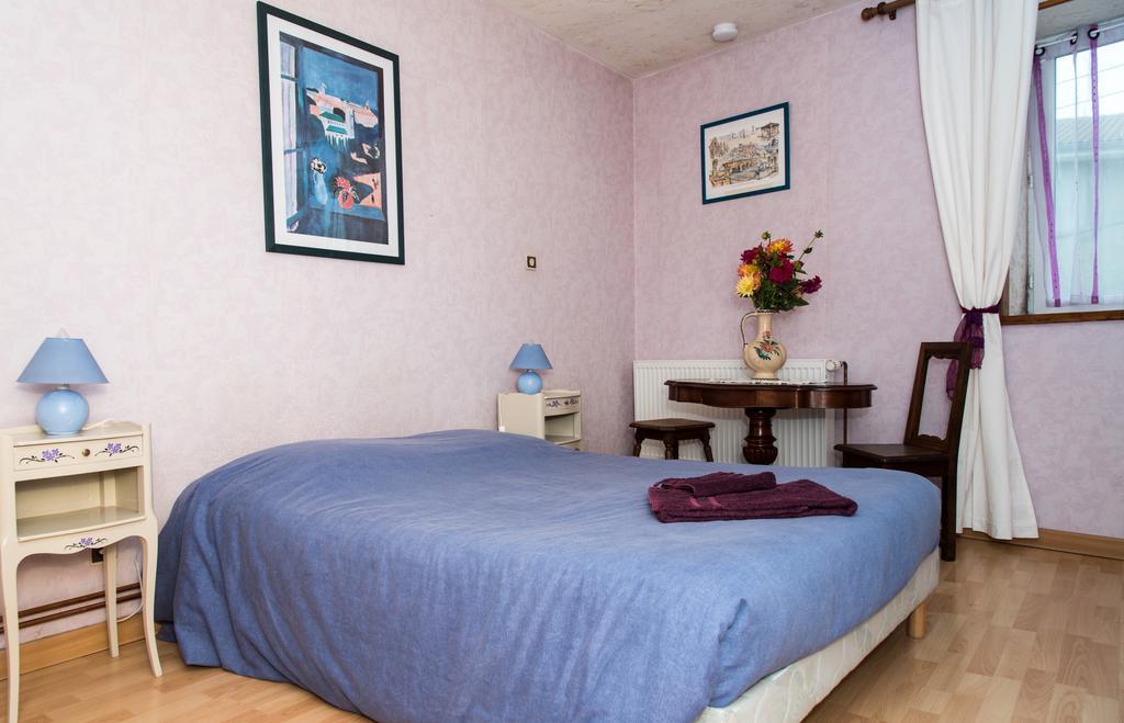 La Ferme Des 3 Suissesses Bed and Breakfast Saint-Paul  Eksteriør billede