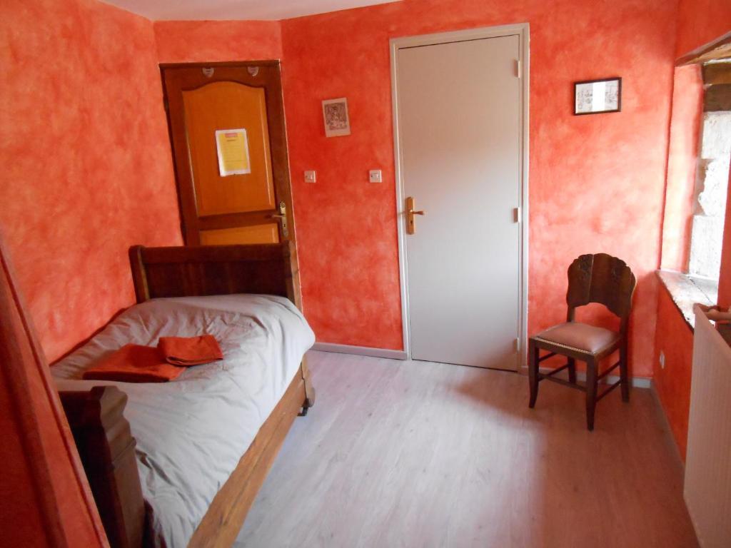 La Ferme Des 3 Suissesses Bed and Breakfast Saint-Paul  Værelse billede